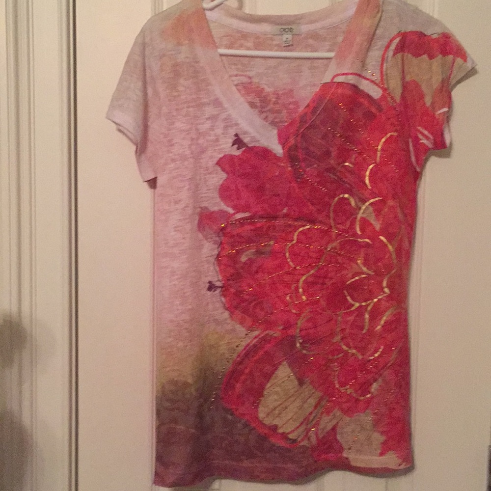 Cache Floral Shirt detailed with gold & pink. Sz:M